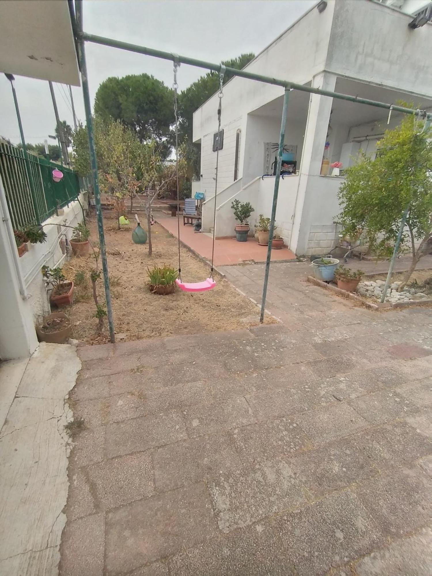Villa Alma Bari Exteriör bild